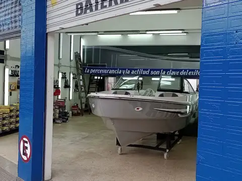 Local en Venta Via Púb.