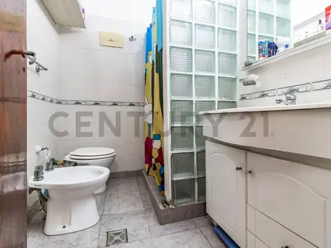 Depto Tipo Casa en Venta 28 años