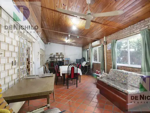 Casa muy amplia y oportunidad en Loma Hermosa