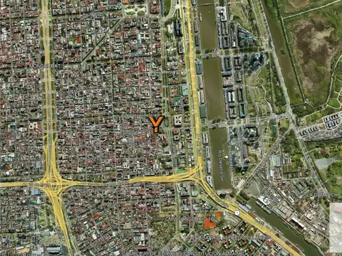 Casa en venta - 3 Dormitorios 3 Baños - San Telmo