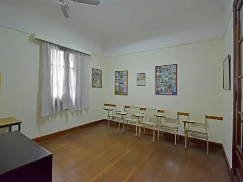 Oficina en Venta 75 años