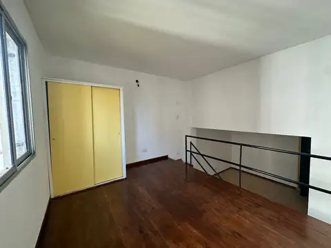 Departamento en alquiler en La Plata. Ubicado en 1 63 y 64