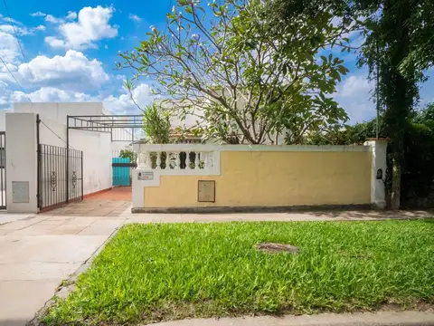 Casa - Venta - Argentina, Santa Fe - Talcahuano 7435