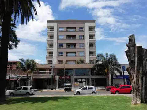 MONOAMBIENTE EN ITUZAINGO SUR