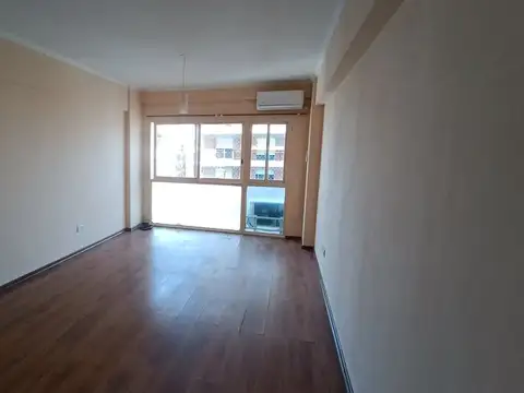 ALQUILER Monoambiente luminoso apertura portero 