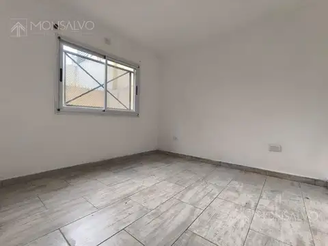 Depto Tipo Casa en Venta de 1 dormitorio