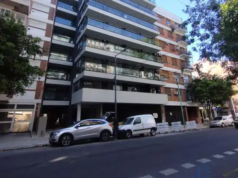 Alquiler monoambiente balcon. Edificio con pileta, SUM, solarium y parrilla en Villa Crespo