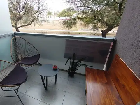 AV. VELEZ SARSFIELD 1600