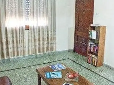 Casa  en Venta ubicado en Quilmes Oeste, Quilmes, G.B.A. Zona Sur - SVN0490_LP584278_1