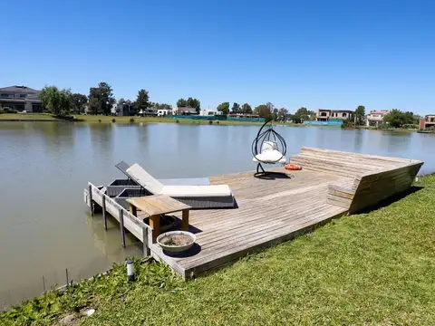 Casa en Alquiler en Terralagos, USD 9.000