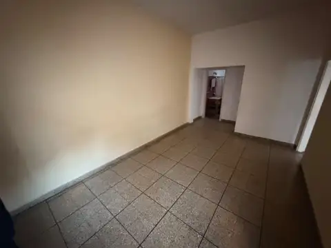 Depto Tipo Casa 3 ambientes con 1 baño