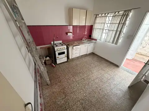 Depto Tipo Casa en Alquiler de 3 ambientes