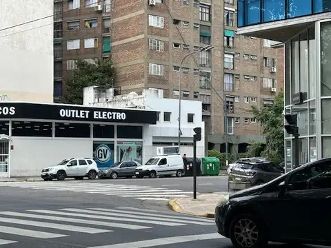 Local en Alquiler en Parque Patricios, $ 2.200.000