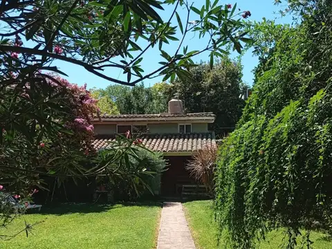 VENTA CASA EN BARRIO LA LOMA (PARA FAMILIA NUMEROSA)
