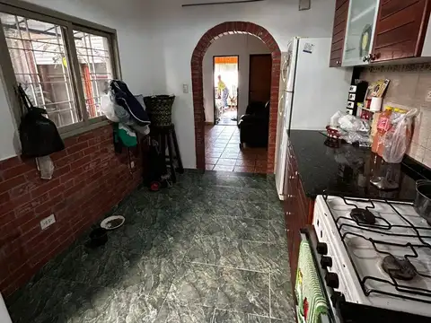 Gutiérrez 2200
