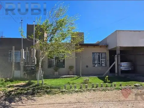 CASA EN VENTA EN BARRIO PROCREAR CENTENARIO
