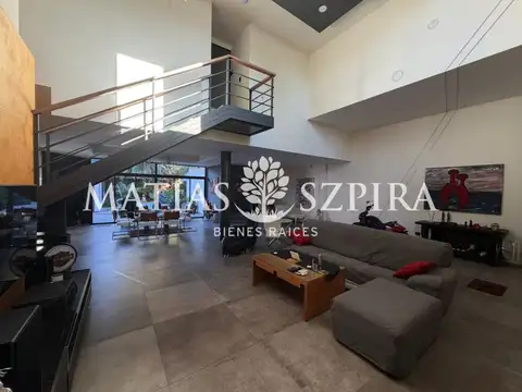 Casa en Venta en Ituzaingó, USD 590.000