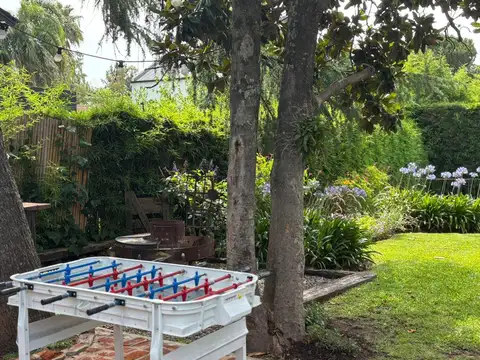 Casa en Alquiler Temporal con 1 cochera