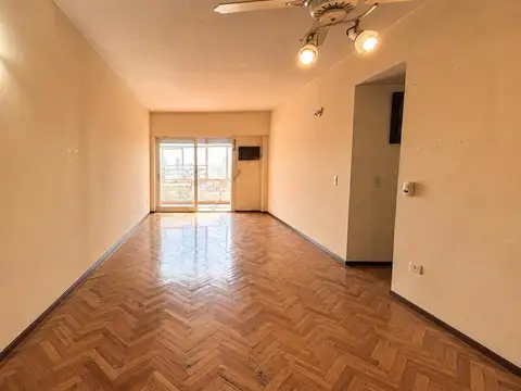 Departamento 4 ambientes en venta en Caballito con cochera y balcon