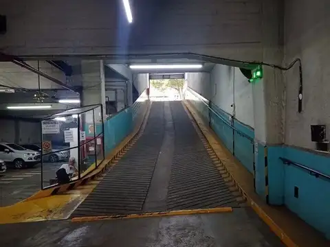 Cochera en Venta con acceso Rampa Fija