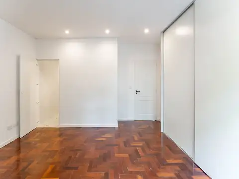 Depto Tipo Casa 4 ambientes con 3 baños