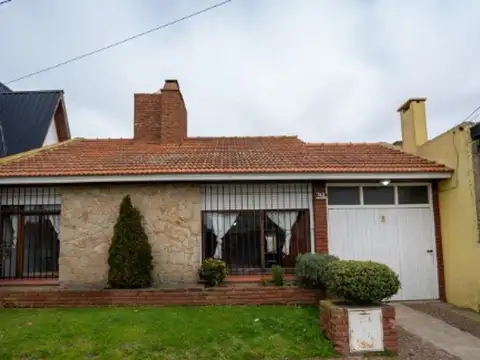 CHALET 3 AMBIENTES + CHINCHO+ PARQUE APTO CREDITO