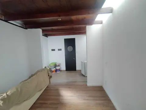 Depto Tipo Casa en Venta 40 años