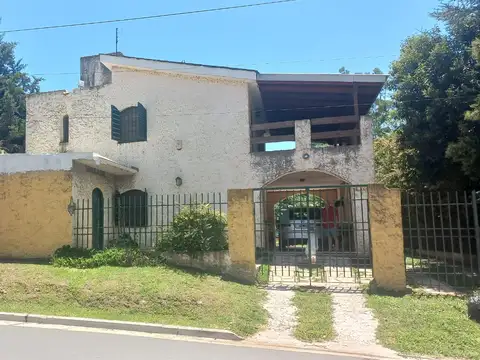 Casa a la venta en Bialet Masse. (C367)