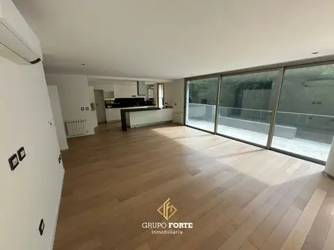 Departamento en Venta con 2 cocheras