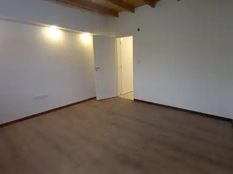 Departamento en Alquiler en Villa Ballester, $ 500.000