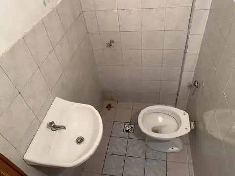 Depto Tipo Casa en Venta 50 años