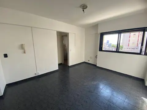 Departamento monoambiente en venta en Quilmes Centro