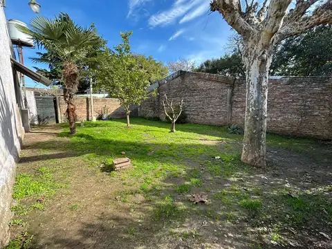 Venta y Alquiler casa 3 ambientes - Jose C Paz