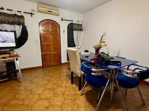 PH 3 AMBIENTES VENTA CASTELAR APTO CRÈDITO