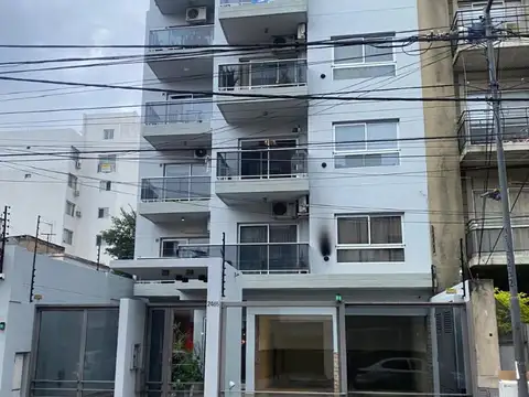DEPARTAMENTO 2 AMBIENTES CON BALCON PLENO BALLESTER