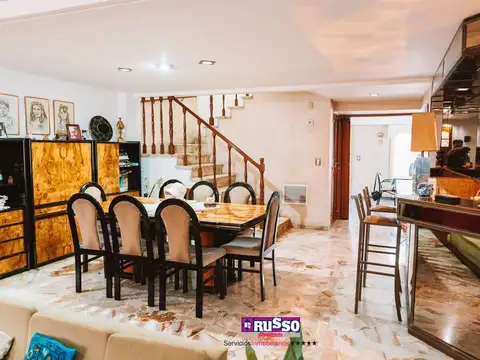 Casa 4 ambientes con 3 baños