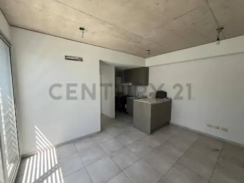VENTA DEPARTAMENTO 2 AMBIENTES CON TERRAZA PROPIA - CASTELAR NORTE MORON