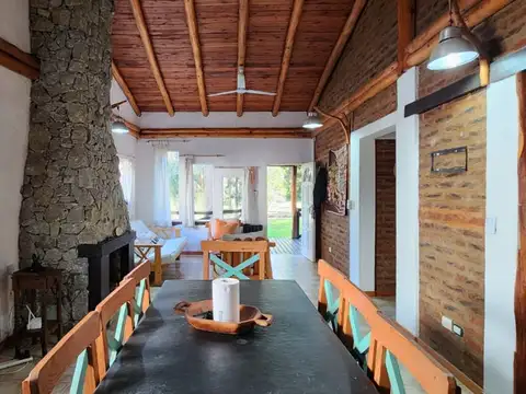Casa en Venta en Mar de las Pampas, USD 130.000