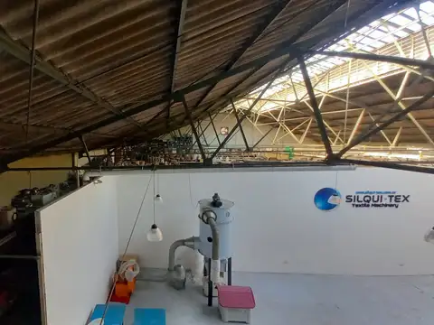 Galpon en Venta 33  mts Fondo