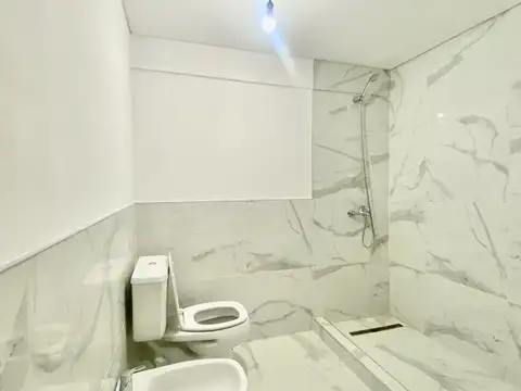 Monoambiente con balcón y parrilla a estrenar en Caballito/Flores