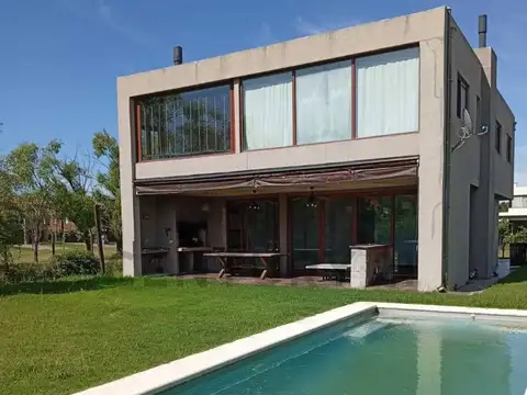 Matacos 3100, Piso 0