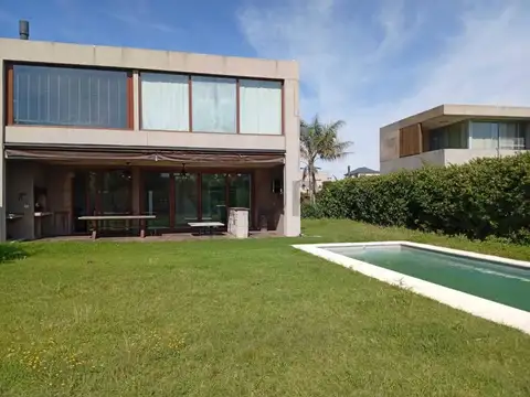 Casa en Venta en Altos De Campo Grande, USD 320.000