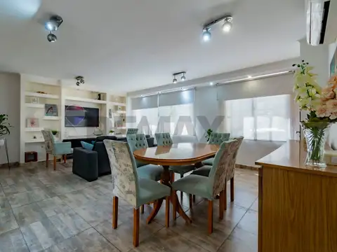 Depto Tipo Casa en Venta de 4 dormitorios