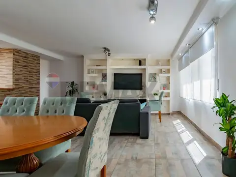 Depto Tipo Casa en Venta de 6 ambientes