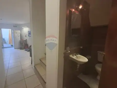 Depto Tipo Casa en Venta en Bernal, USD 52.000