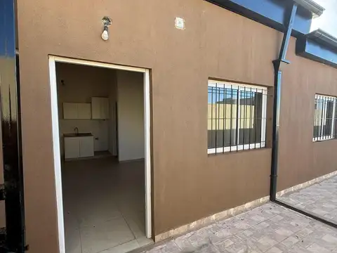 8 Departamentos de Dos y Tres ambientes en alquiler - San Justo