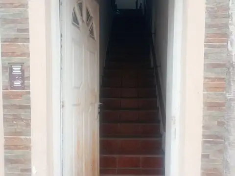 Depto Tipo Casa en Venta 16 años