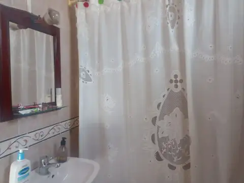 Depto Tipo Casa 2 ambientes con 1 baño