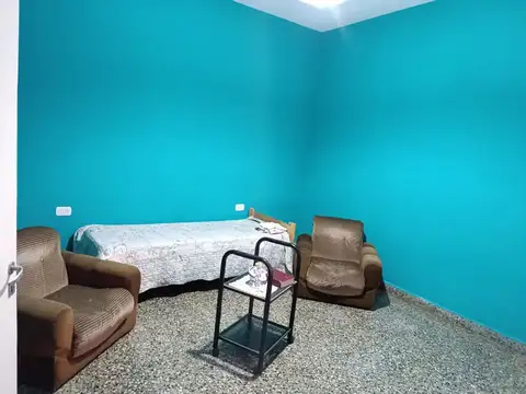 VENTA CASA 4 AMB C /PARQUE EN TABLADA APTO CREDITO