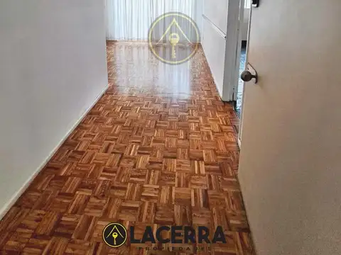 Oficina en Alquiler 50 años